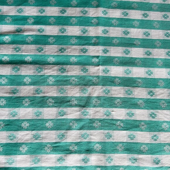 Vintage light blue or teal table cloth, rectangle 53.5"x85", blue tablecloth, - Picture 2 of 6